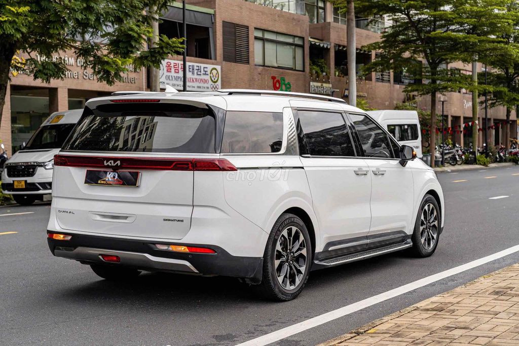 Carnival Signature 3.5 xăng Sx 2023 màu trắng. Mua bán Ô tô tại Quận 7 Tp Hồ Chí Minh được đăng bởi Dương Phương hình 5