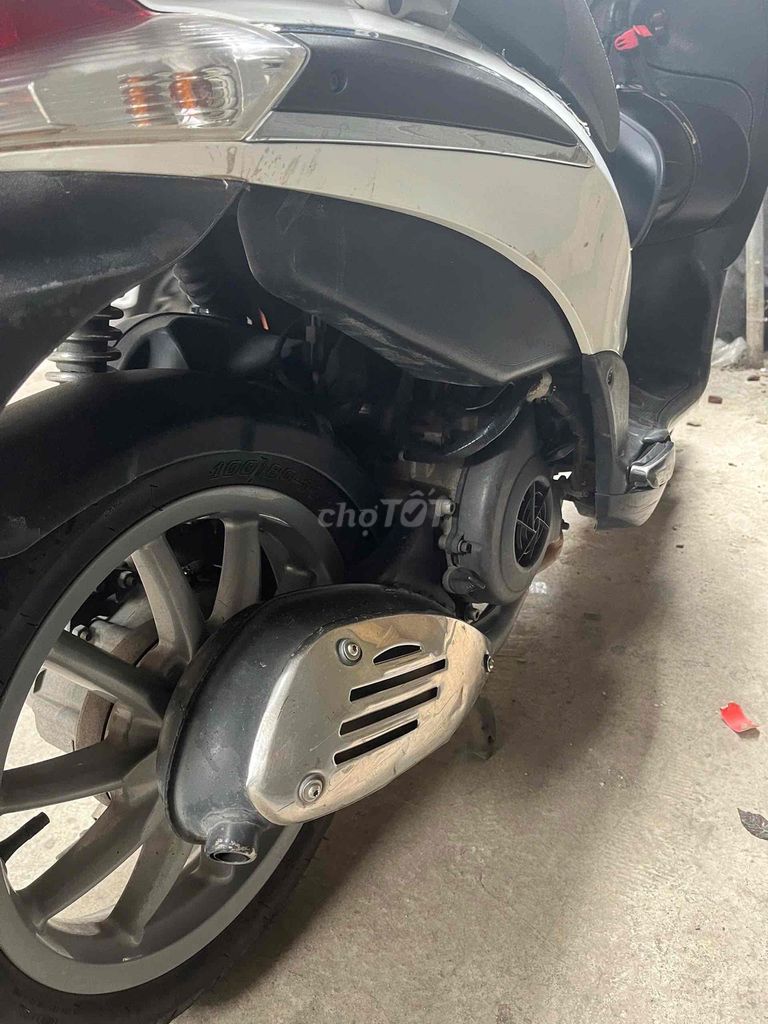 BÁN NHANH LIBERTY ĐỜI 2013 GIÁ HỢP LÝ 7Tr3 CHO AE. Mua bán Xe máy tại Huyện Gia Lâm Hà Nội được đăng bởi Đinh Xuân Thu Xe Máy Cũ  Bđs hình 5