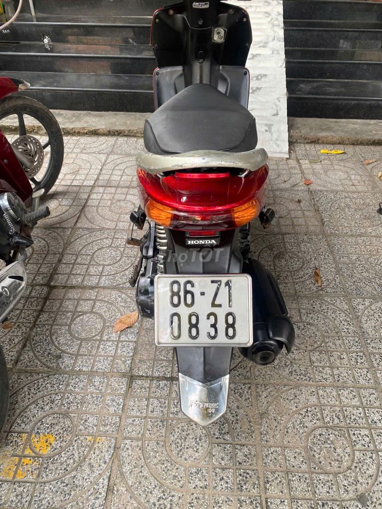 Honda Click 110 Đỏ Êm ái. Mua bán Xe máy tại Thị xã La Gi Bình Thuận được đăng bởi Thanhnam hình 2