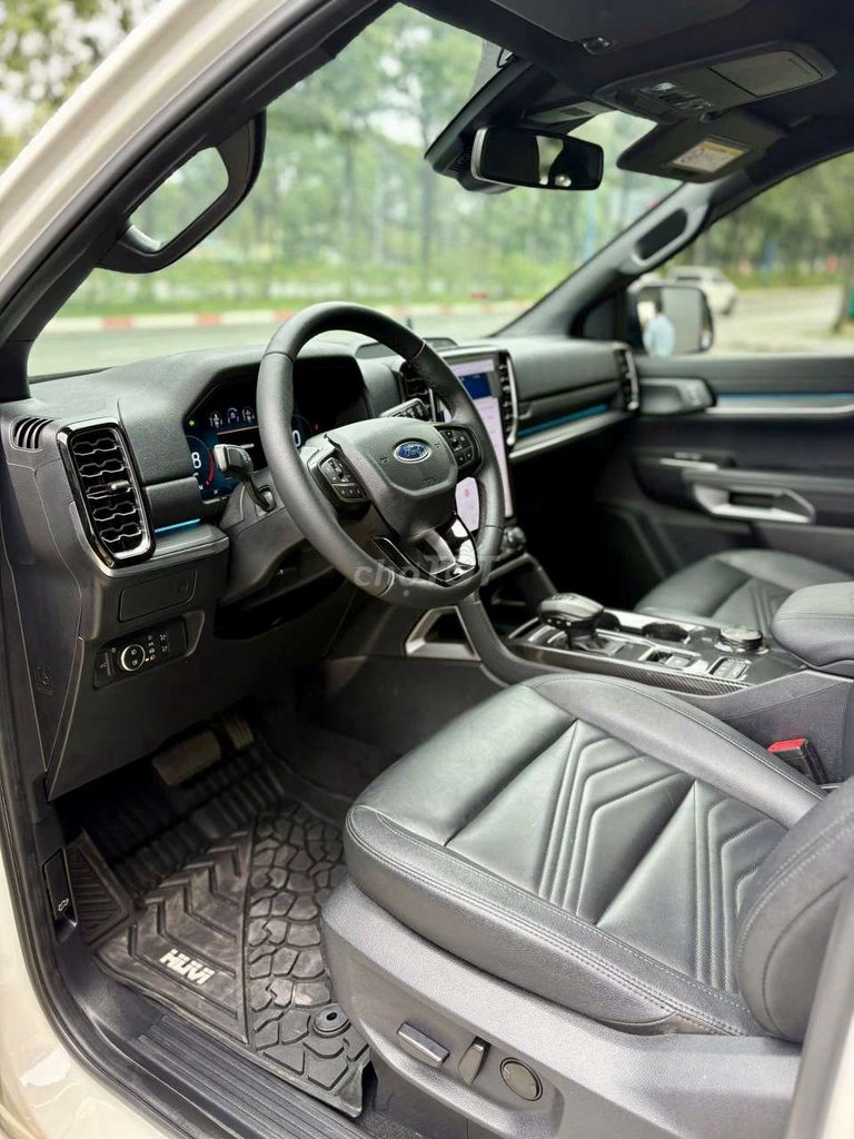 2023 Titanium+ 2.0 AT 4x4 - 37000 km. Mua bán Ô tô tại Thành phố Thủ Dầu Một Bình Dương được đăng bởi Lực hình 9