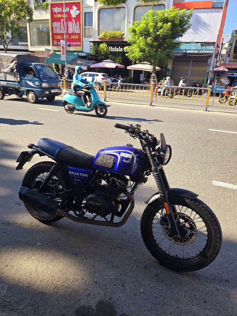 Brixton 150cc Bản scambler cực đẹp.QuýMotor. Mua bán Xe máy tại Quận Thanh Khê Đà Nẵng được đăng bởi Quý Moto Cycle 21 điện biên phủ Đà Nẵng hình 1
