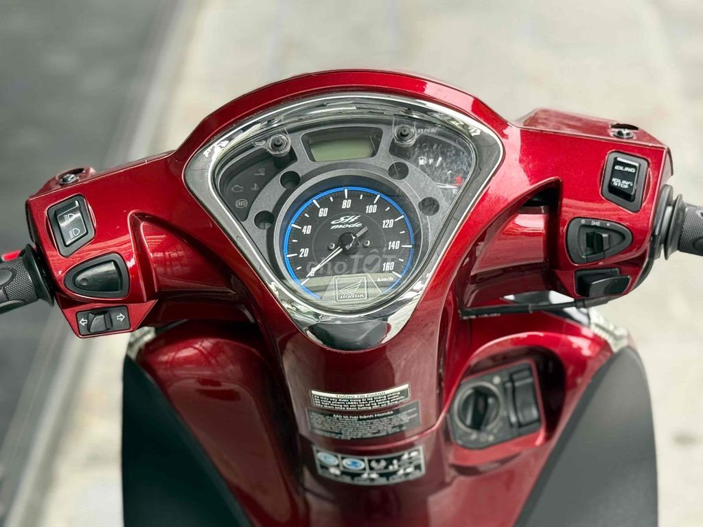 Siêu đẹp thật sự Shmode phanh abs bản Sport 29E2. Mua bán Xe máy tại Quận Ba Đình Hà Nội được đăng bởi Xe Máy Nam Thi hình 4