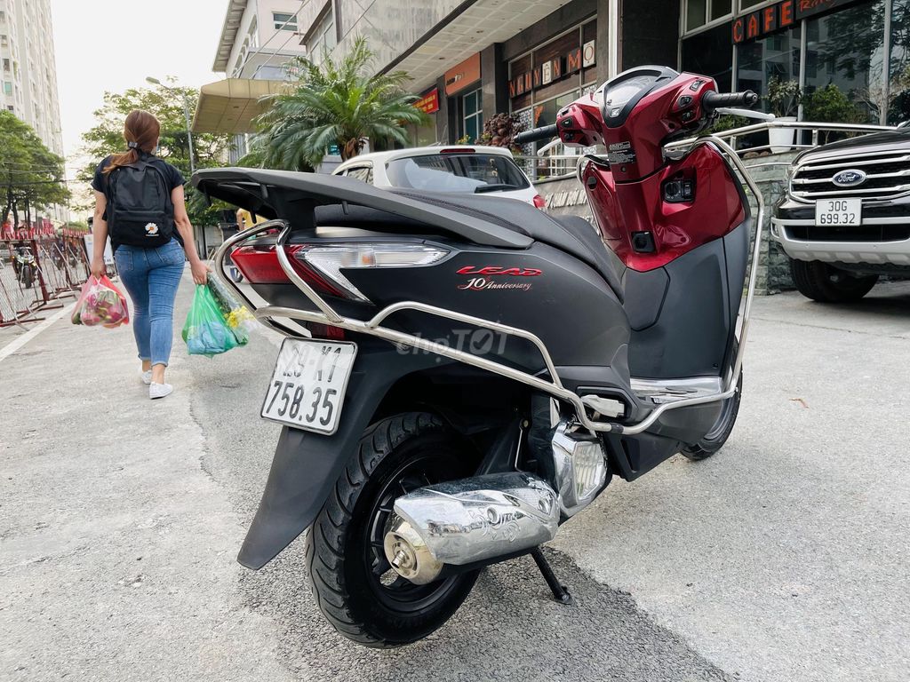 Honda Lead Черный, красный чехол нового качества