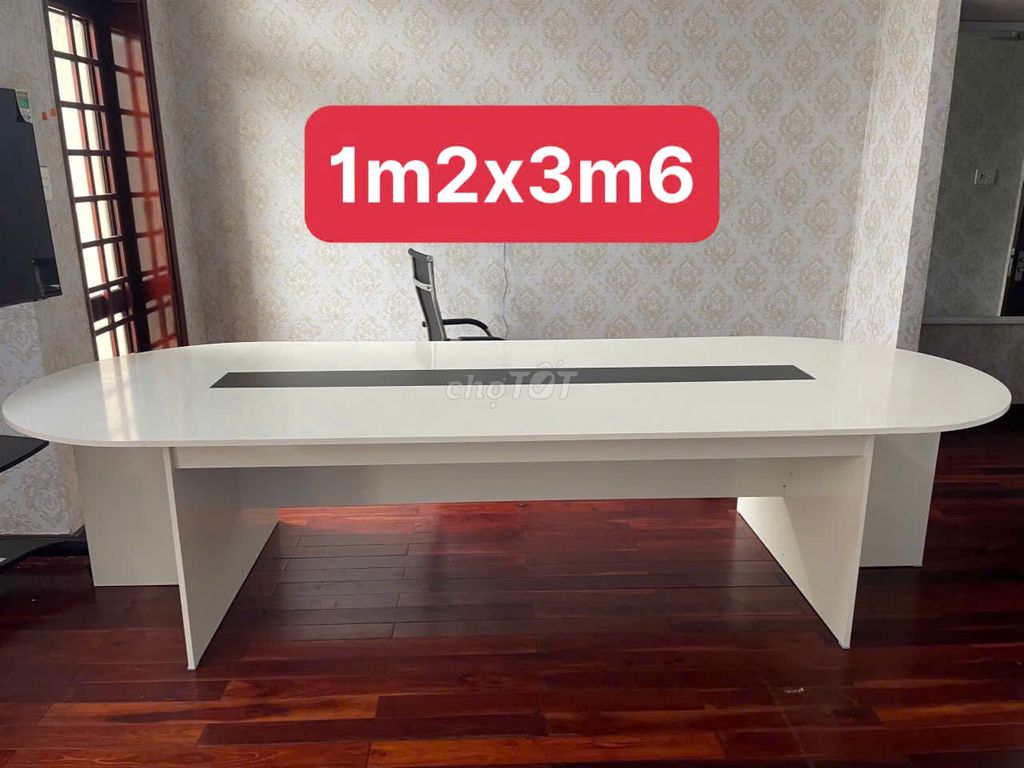 Bàn họp gỗ công nghiệp Trắng 3m6x1m2. Mua bán Đồ dùng văn phòng tại Quận Sơn Trà Đà Nẵng được đăng bởi THẾ GIỚI ĐỒ CŨ ĐỒ CỔ LỚN NHẤT MIỀN TRUNG hình 1