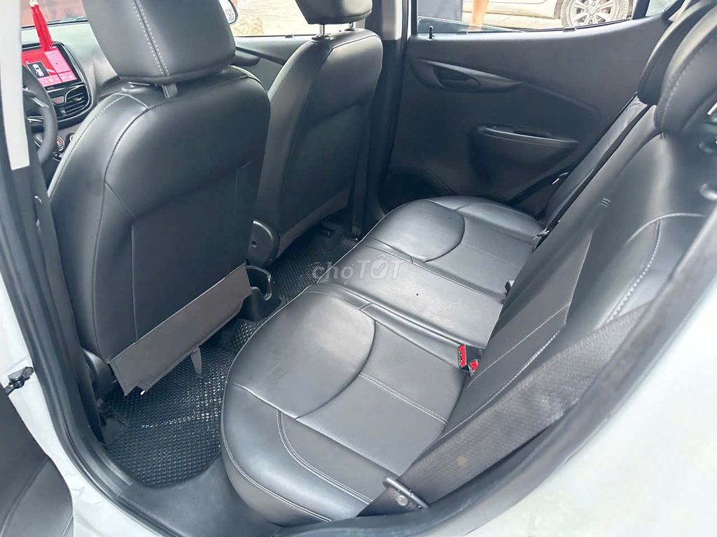 VinFast Fadil 2022 màu trắng. Mua bán Ô tô tại Quận Hoàng Mai Hà Nội được đăng bởi Thanh auto hình 6