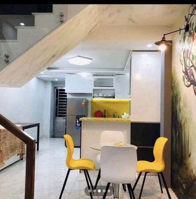 Аренда · 3 комн. · 80 м² · Quận Hải Châu, ул. Đường Đinh Công Tráng