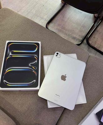 ipad proM411inch 1tb bạc pin100 bht11/2026 fullbox