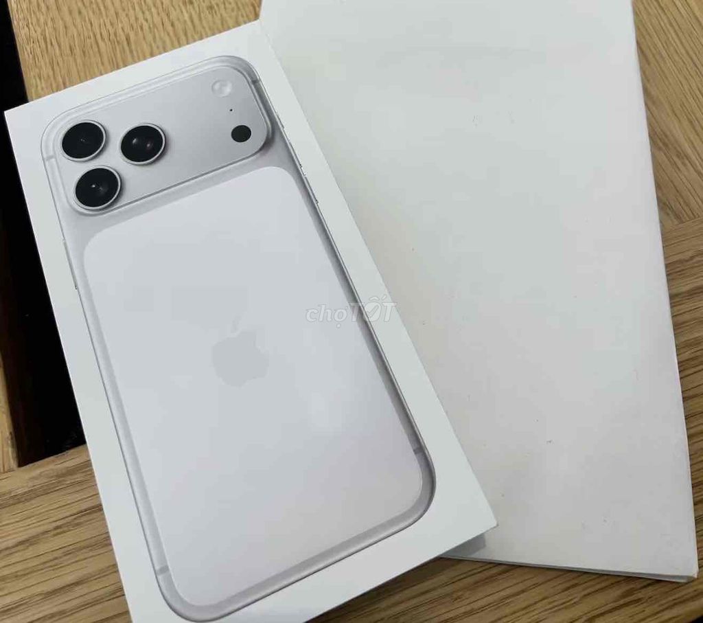 17 Pro Max 256GB Bạc Viettel Vừa Mua Chưa Khui. Mua bán Điện thoại tại Thành phố Buôn Ma Thuột Đắk Lắk được đăng bởi Chí Dĩnh hình 1