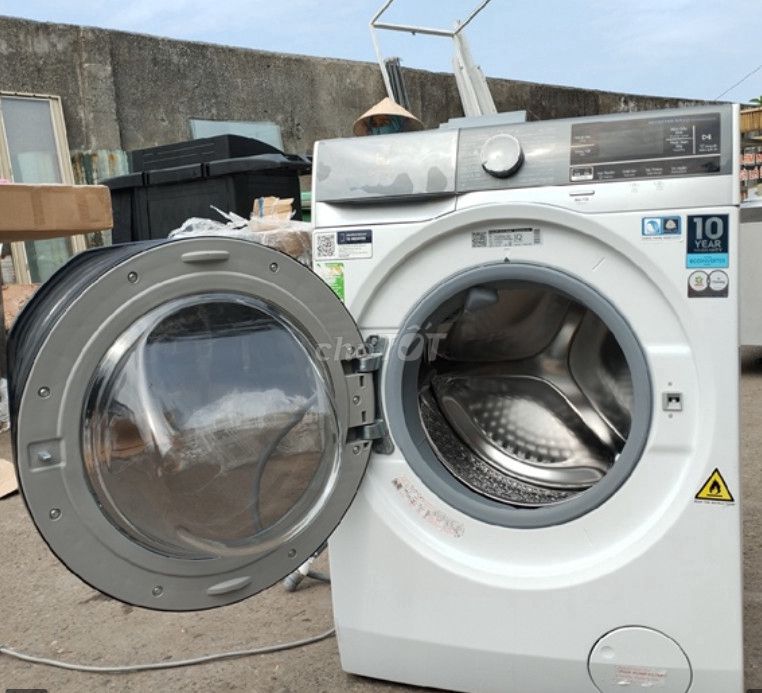 Máy giặt sấy Electrolux inverter 8kg