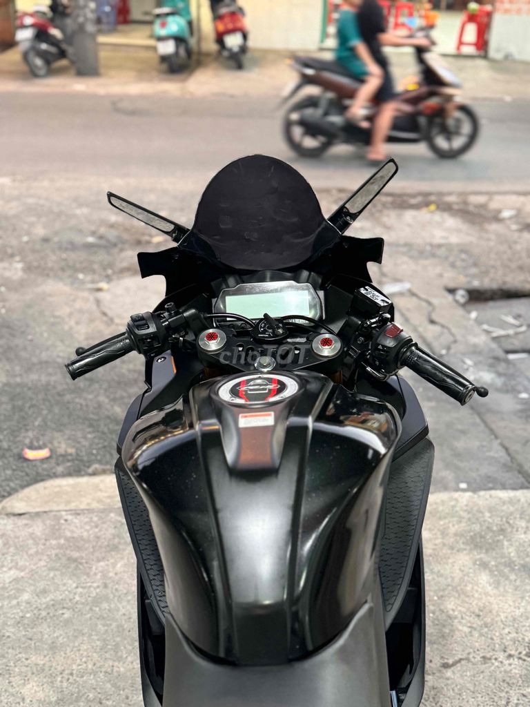 Cần bán Yamaha R15v3 2021 Biển SG 9 chủ. Mua bán Xe máy tại Quận Bình Tân Tp Hồ Chí Minh được đăng bởi Việt Motor Bình Tân hình 7