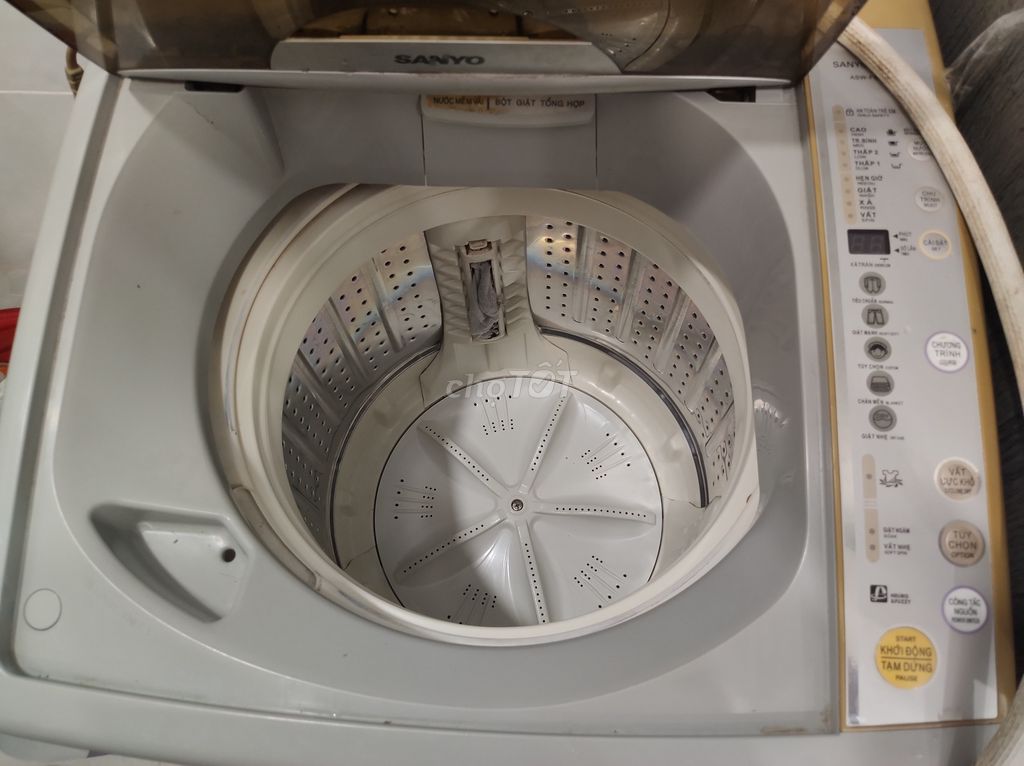 Máy giặt Sanyo 8.0kg Xám Đã qua sử dụng. Mua bán Máy giặt tại Quận Tân Bình Tp Hồ Chí Minh được đăng bởi long lê hình 1