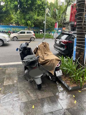 Honda SH 150i ABS 2018 Đen. Mua bán Xe máy tại Quận Hoàn Kiếm Hà Nội được đăng bởi Trịnh Điệp