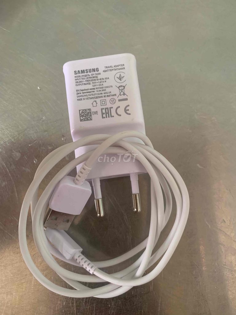 Bộ sạc Samsung USB-C Trắng. Mua bán Phụ kiện (Màn hình, Chuột...) tại Quận Hải Châu Đà Nẵng được đăng bởi Hieu hình 1