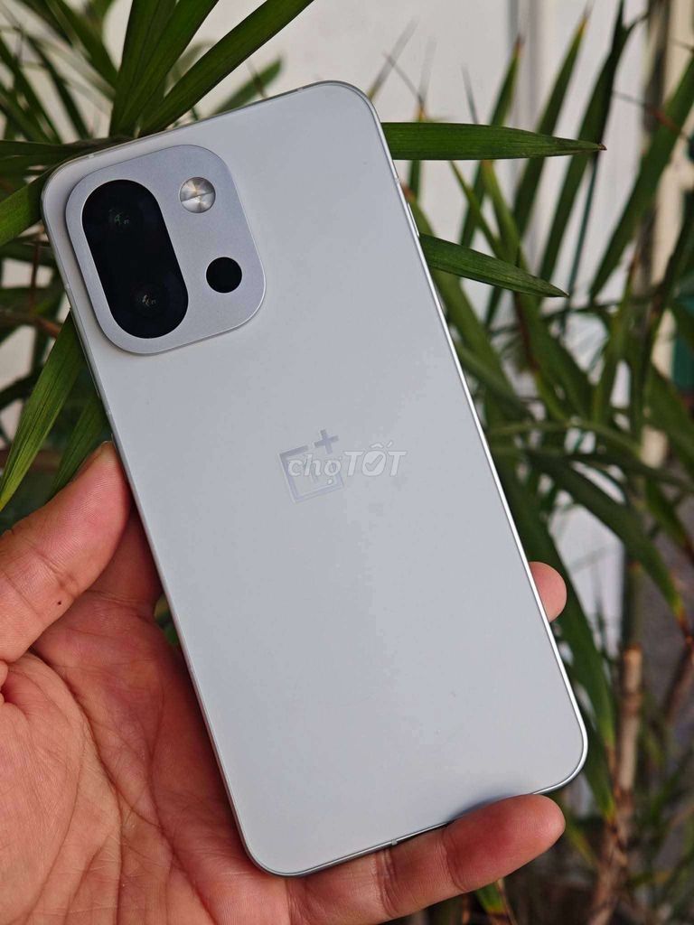 OnePlus 13T 16/256Gb bán hoặc đổi. Mua bán Điện thoại tại Quận Hải Châu Đà Nẵng được đăng bởi Nguyễn Hưng hình 1