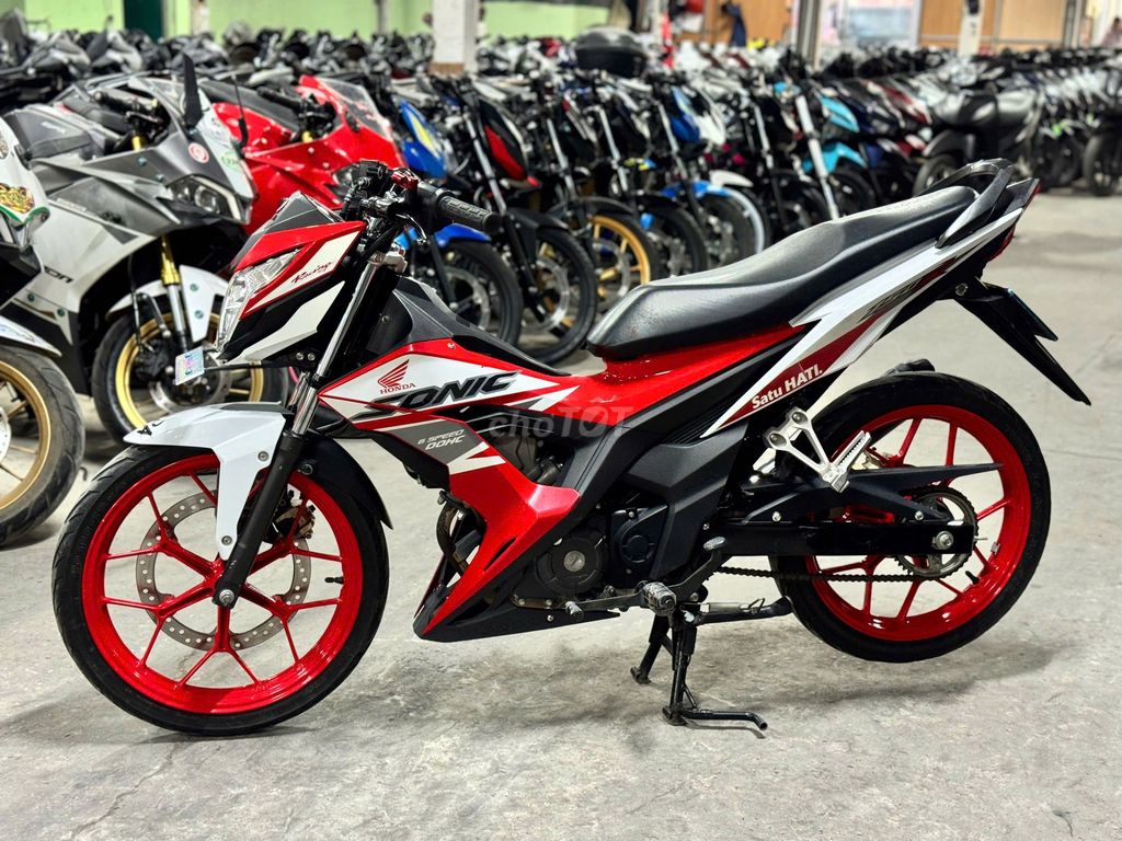 XE MÁYTHANH TÙNG_SONIC 150 ĐỎ TRẮNG LƯỚT BAO ZIN. Mua bán Xe máy tại Quận Nam Từ Liêm Hà Nội được đăng bởi THANH TÙNG hình 1