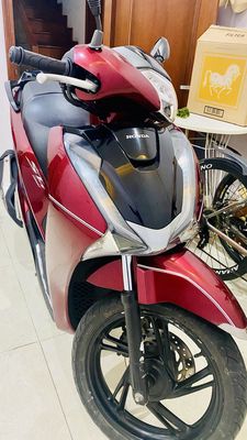 Xe máy Honda SH125i đời 2019 màu đỏ đen. Mua bán Xe máy tại Quận Cẩm Lệ Đà Nẵng được đăng bởi Nguyễn Khánh