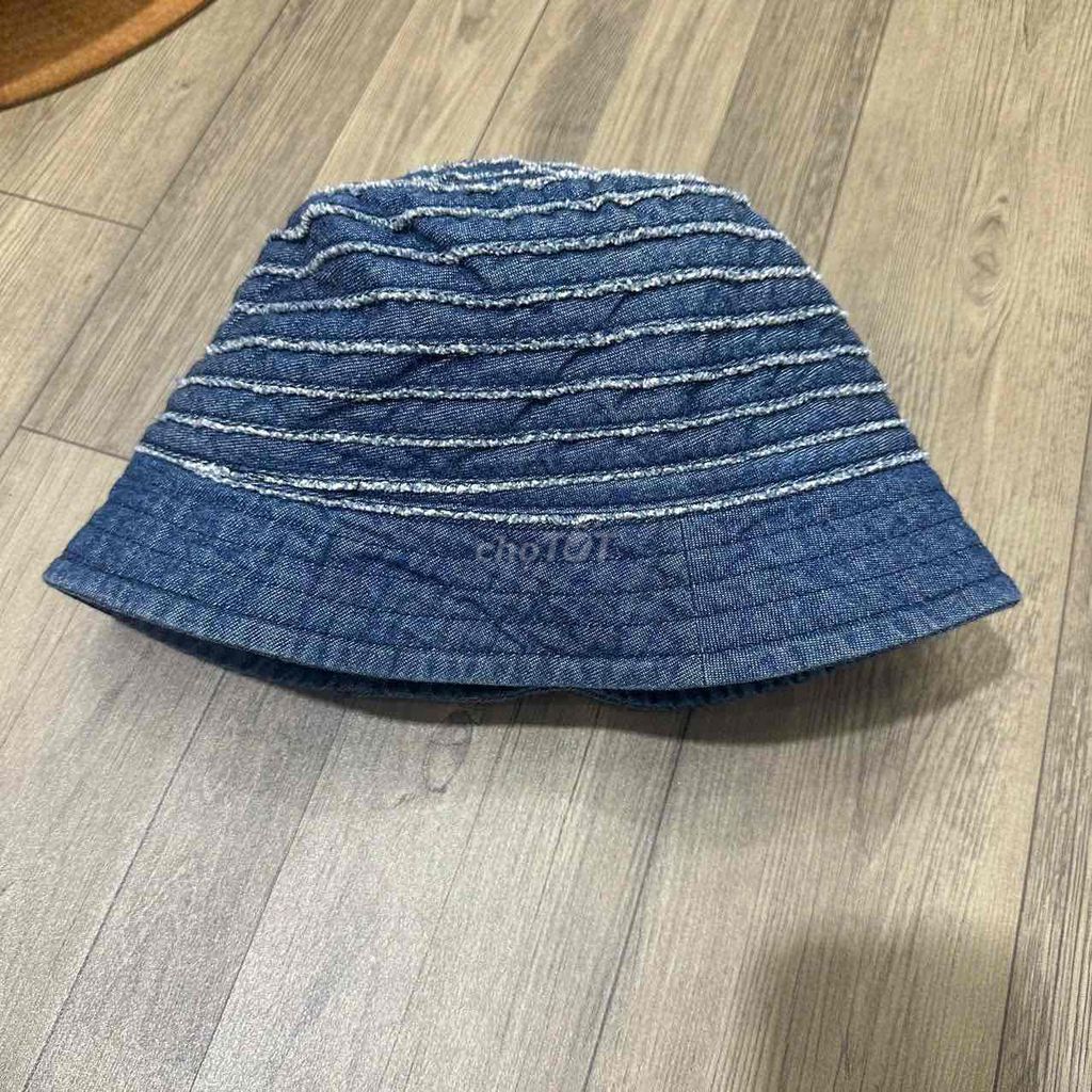 Mũ tai bèo Vải bò Unisex. Mua bán Phụ kiện thời trang khác tại Huyện Trảng Bom Đồng Nai được đăng bởi Truong Quy Toan hình 1