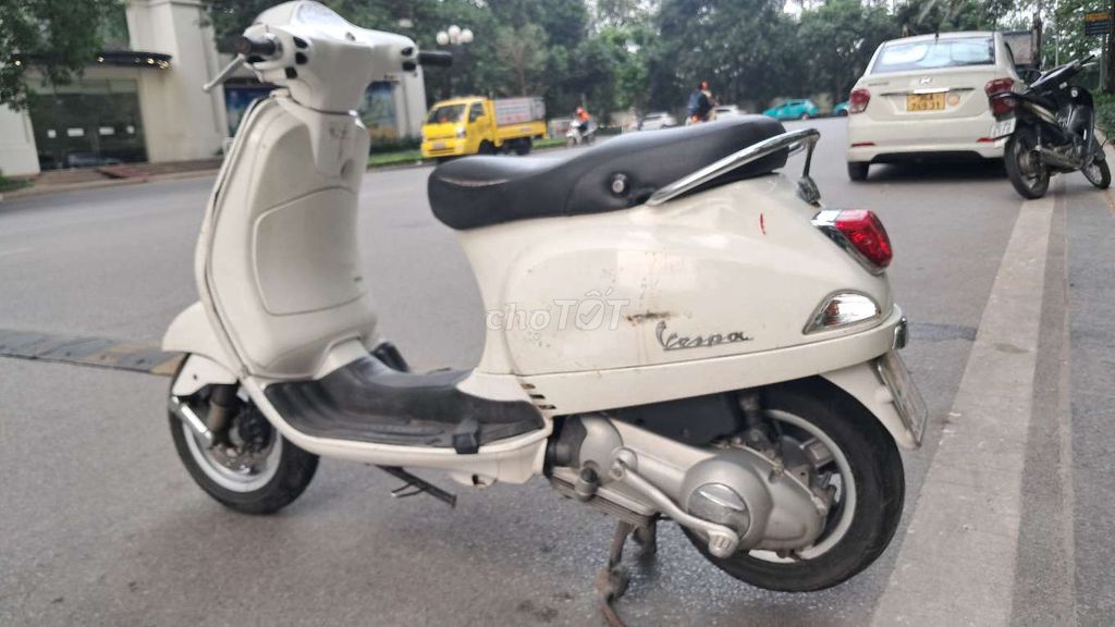 Piaggio Vespa LX 125. Mua bán Xe máy tại Quận Hai Bà Trưng Hà Nội được đăng bởi bùi hữu liêm  hình 4