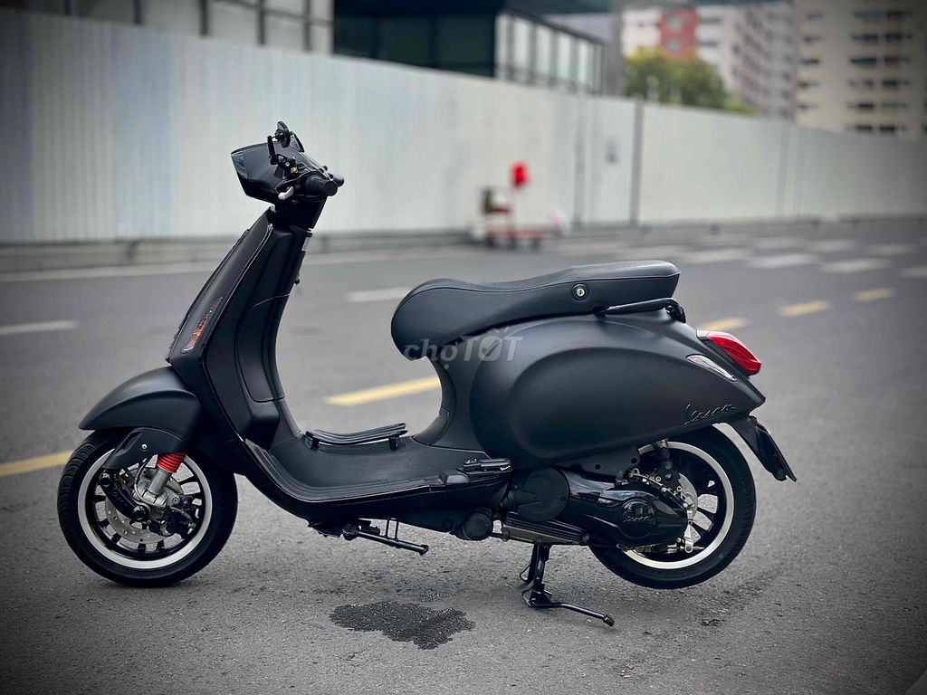 Piaggio Vespa Sprint 125 2016 Đen 24000 km. Mua bán Xe máy tại Quận Gò Vấp Tp Hồ Chí Minh được đăng bởi Xe Máy Hiệp Phát hình 5