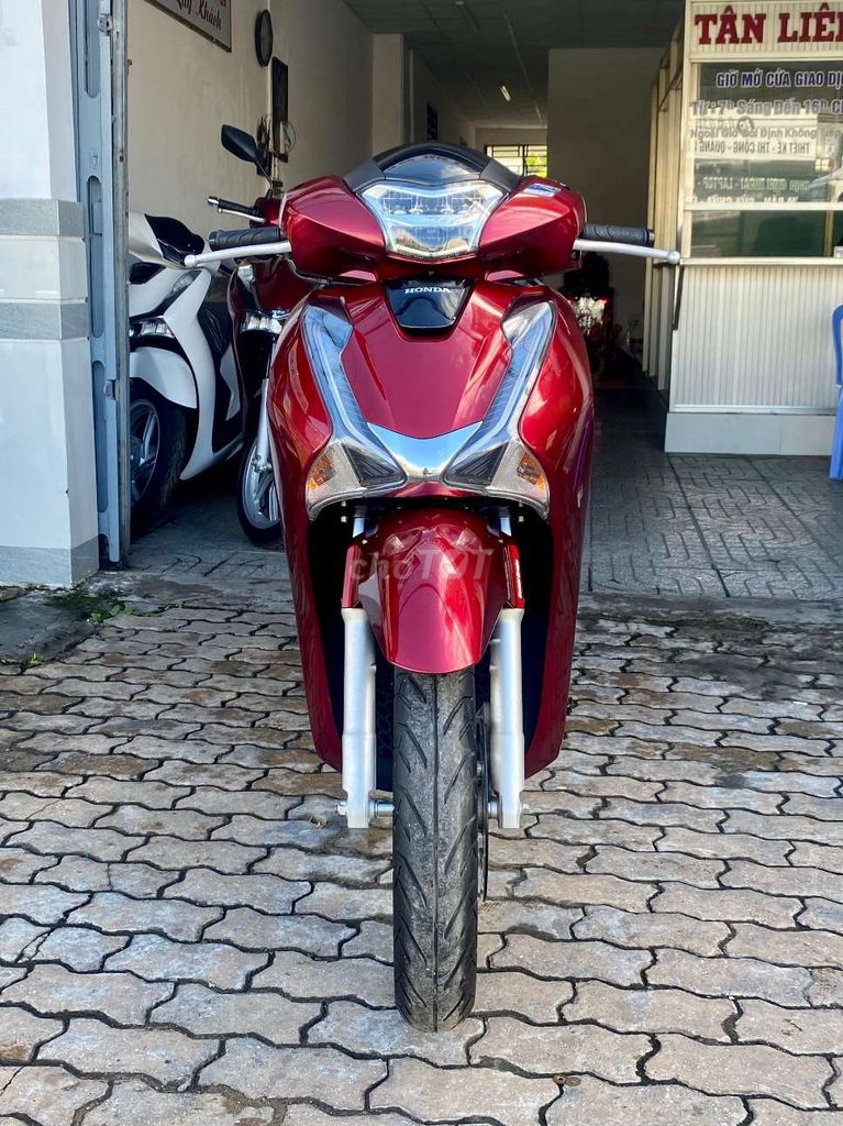 SH 125i ABS 2017 máy Zin chưa thay vỏ. Mua bán Xe máy tại Quận Ninh Kiều Cần Thơ được đăng bởi Xe Máy TÂN LIÊN HƯNG 1 91B hình 1