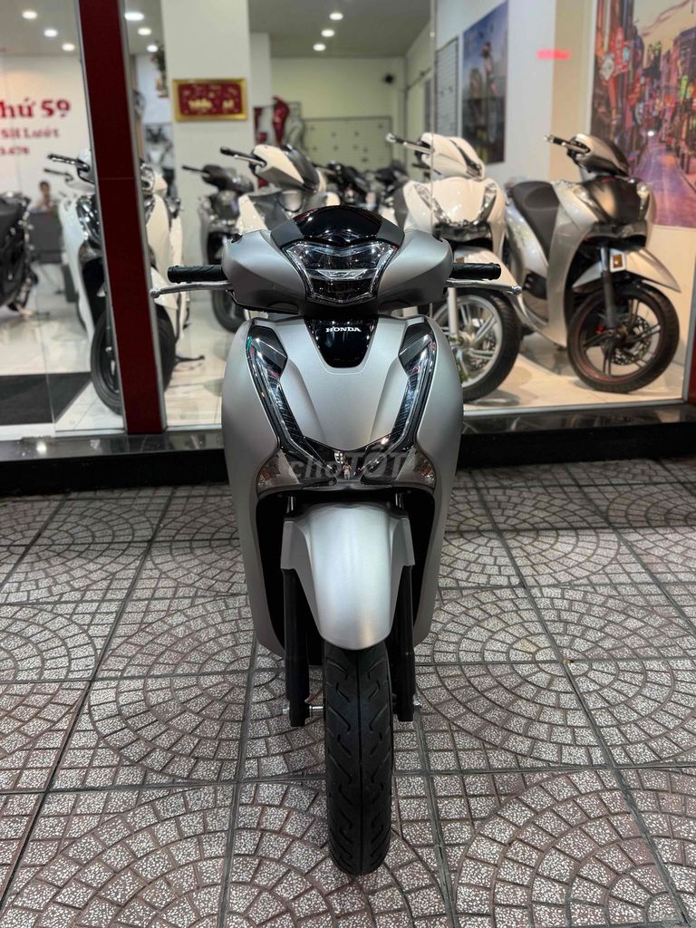 Honda SH150i ABS 2018 Серый 10 000 км