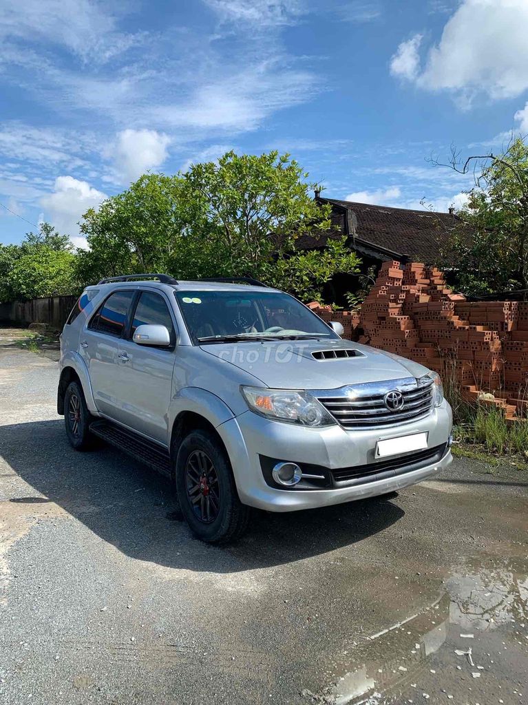 Toyota Fortuner 2016 2.5G - 180000 km. Mua bán Ô tô tại Quận Bình Thuỷ Cần Thơ được đăng bởi Hiếu Nghĩa Cần Thơ hình 1