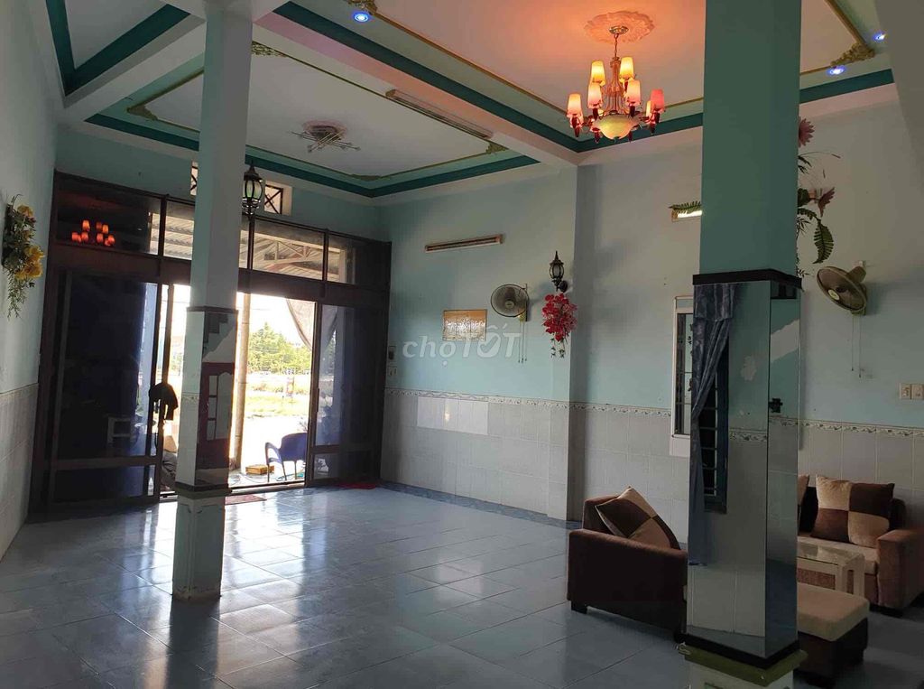 🔥 bán nhà giá tốt – diện tích rộng – nở hậu tài lộc 🔥 🔥 bán nhà giá tốt – diện tích rộng – nở hậu tài lộc 🔥