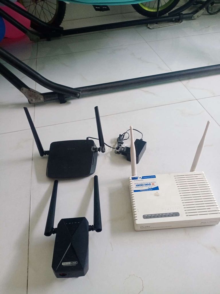 3 món như hình.dlink 612.totolinh ex1200t.modem..