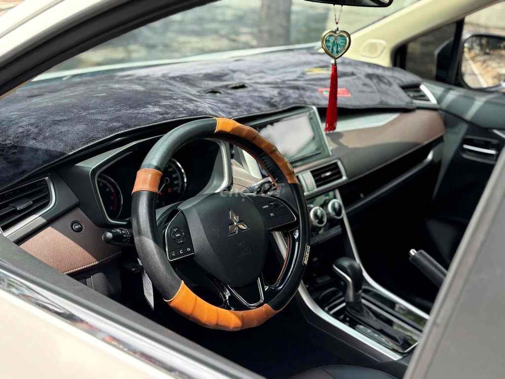 Mitshubisi Xpander Cross sx 2020  siêu lướt 3v klm. Mua bán Ô tô tại Huyện Hóc Môn Tp Hồ Chí Minh được đăng bởi Kavin tran hình 9