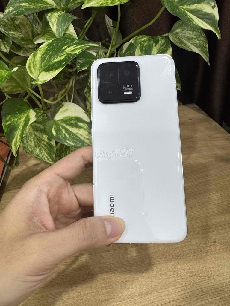 Xiaomi 13 5G 8/256GB Trắng CÓ COD. Mua bán Điện thoại tại Quận Hoàng Mai Hà Nội được đăng bởi OneSmart hình 1