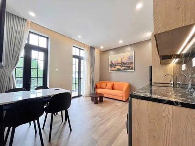Căn hộ dịch vụ 55 m² · 1 PN · Đường Hoa Lan