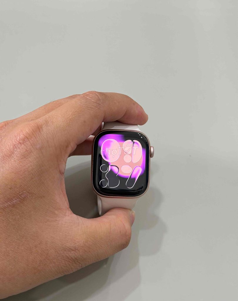 Apple Watch Series 11 Nữ Vàng hồng 42MM. Mua bán Thiết bị đeo thông minh tại Quận Bình Thạnh Tp Hồ Chí Minh được đăng bởi Đức Phong hình 1