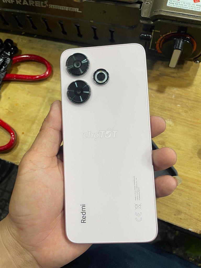Xiaomi Redmi 13 8GB Hồng. Mua bán Điện thoại tại Thành phố Dĩ An Bình Dương được đăng bởi Đặng Duy Khánh hình 1
