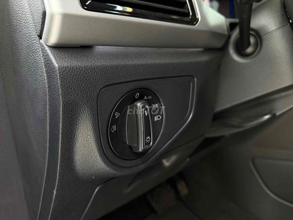 Volkswagen Teramont Limited Edition Xám. Mua bán Ô tô tại Quận 5 Tp Hồ Chí Minh được đăng bởi Kim Loan Volkswagen Golden  hình 6