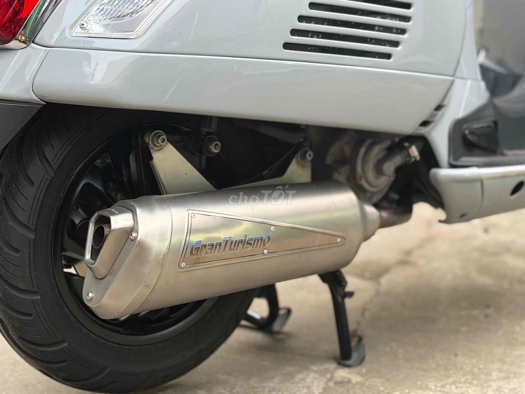 Piaggio GTS 300 Quasar 2018 Xám xi măng. Mua bán Xe máy tại Thành phố Biên Hòa Đồng Nai được đăng bởi Khánh lành hình 9