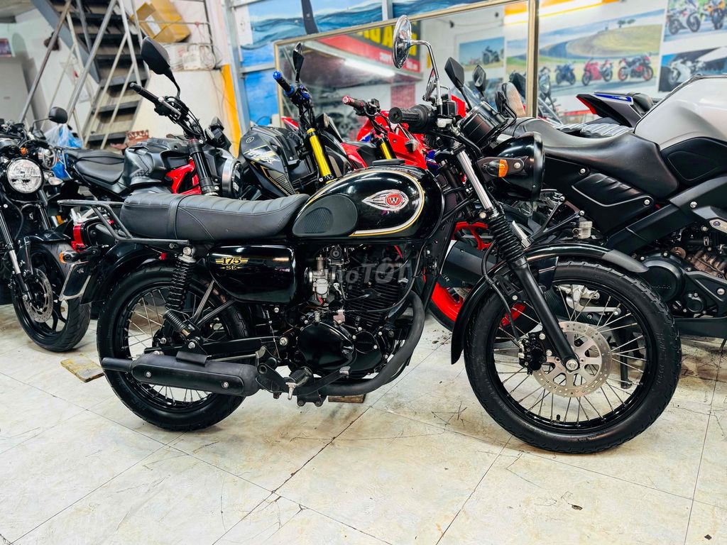 Kawasaki W175 xe zin cực đẹp-mới keng- classic