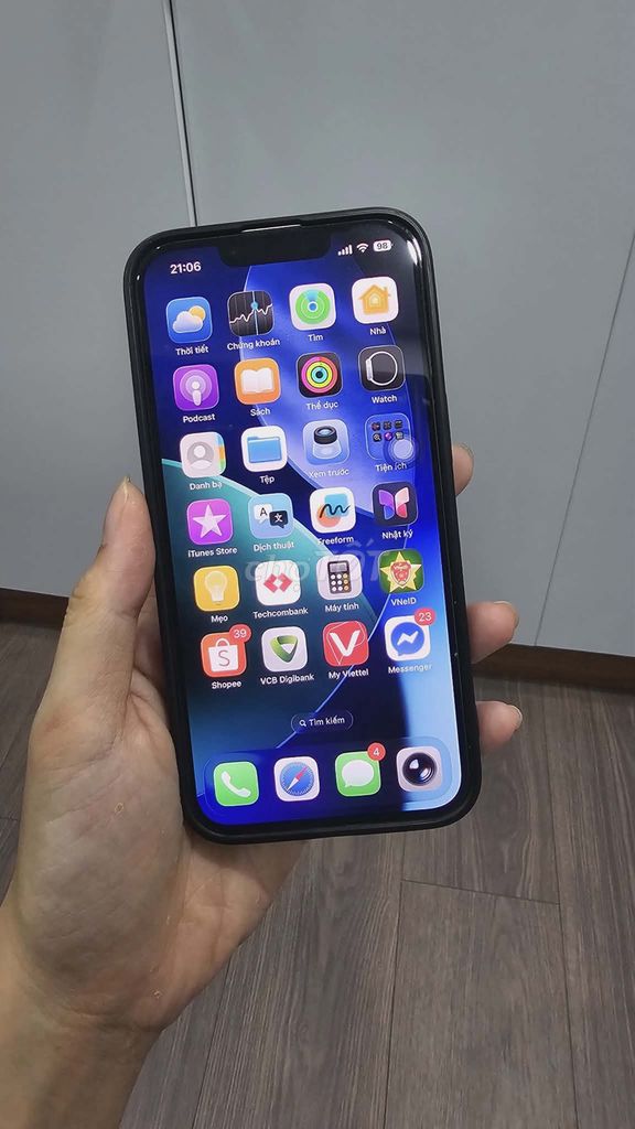 Apple iPhone 13 128GB Trắng VN/A. Mua bán Điện thoại tại Thành phố Dĩ An Bình Dương được đăng bởi van van hình 1