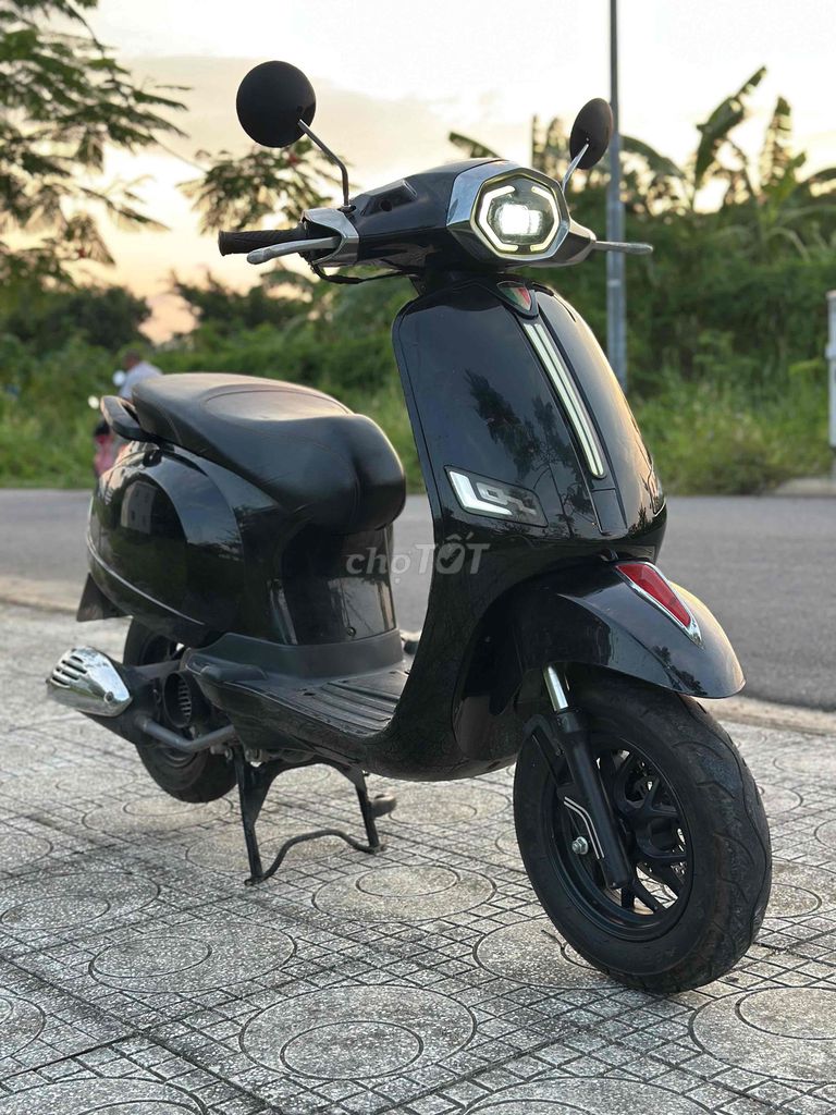 Vespa 50cc 2022 Черный