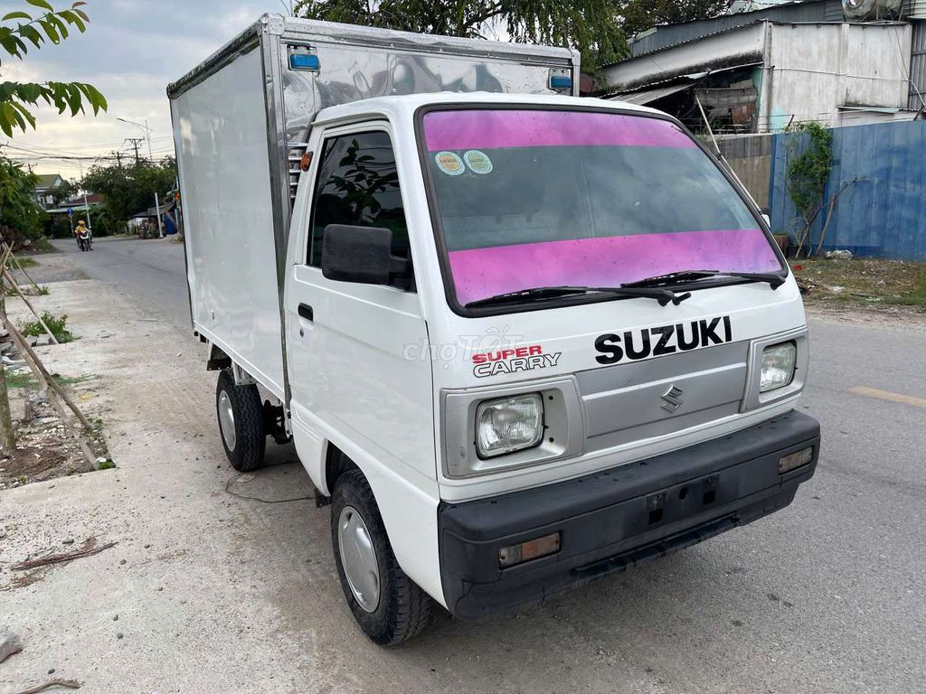 Bán suzuki 560kg đời 2015 thùng kín 1m9. Mua bán Xe tải, xe ben tại Thành phố Thuận An Bình Dương được đăng bởi Hồ Xe Tải hình 1