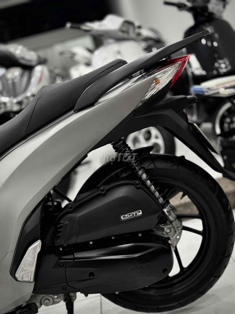 Sh125i  2013 zin Lướt ( Hỗ trợ Trả GÓP ) 🔥🔥🔥. Mua bán Xe máy tại Thị xã Phú Mỹ Bà Rịa - Vũng Tàu được đăng bởi Cửa Hàng Xe Máy Phú Mỹ hình 8
