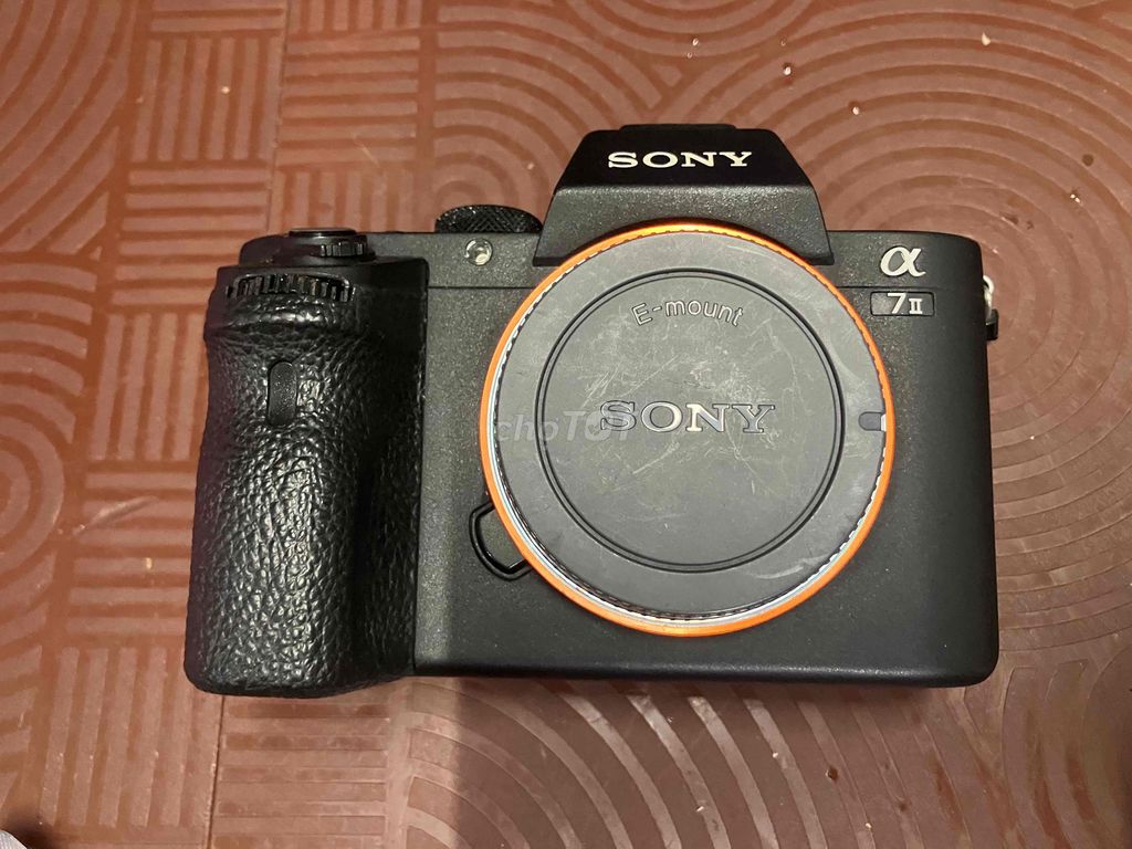 Sony a72