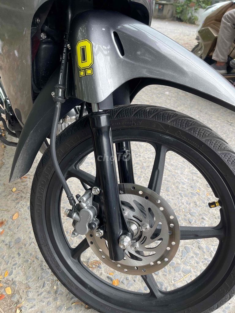 feture2 up waveS BS thành phố chính chủ bán. Mua bán Xe máy tại Quận 8 Tp Hồ Chí Minh được đăng bởi Hien hình 13