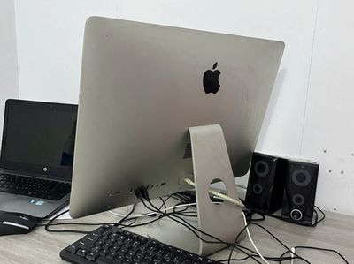 Imac Apple 2012 21in màu bạc , đã qua sử dụng. Mua bán Máy tính để bàn tại Thành phố Thủ Đức Tp Hồ Chí Minh được đăng bởi Tran Huu Nam