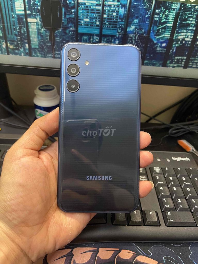 Samsung M15 5G(6/128) pin khủng 6000 zin keng. Mua bán Điện thoại tại Thành phố Thủ Đức Tp Hồ Chí Minh được đăng bởi Quốc Cường hình 1