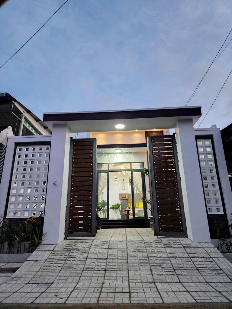 A/C sẵn tài chính 300 Triệu tìm mua nhà gần đường Đồng Khởi