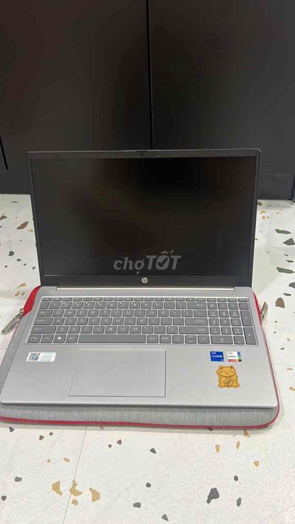 Laptop HP i5-1334U/16GB/512GSSD/15.6FHD/Wlax/BT5. Mua bán Laptop tại Quận Phú Nhuận Tp Hồ Chí Minh được đăng bởi Minh Minh Trần hình 1