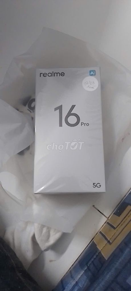 Realme 16 Pro. Mua bán Điện thoại tại Quận 8 Tp Hồ Chí Minh được đăng bởi Longvlog hình 1