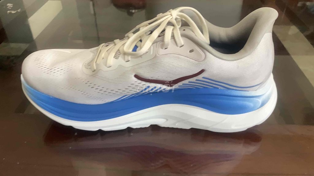 Giày chạy bộ Hoka Clifton 11 size 41 mới. Mua bán Giày dép tại Thành phố Nam Định Nam Định được đăng bởi Dương hình 1