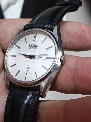 Seiko cổ điển mặt trắng sớ đẹp. Mua bán Đồng hồ tại Quận 1 Tp Hồ Chí Minh được đăng bởi A Thanh