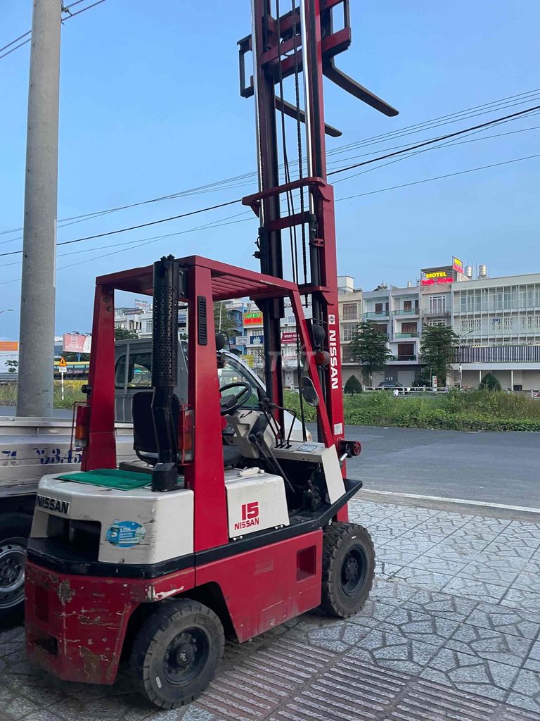 xe nâng 2 tấn, máy dầu , nâng cao 4.7 m. Mua bán Phương tiện khác tại Quận Cái Răng Cần Thơ được đăng bởi ÔTÔ TRẦN BẢO hình 2